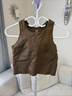 H&M Brown Ribbed Cropped Tank Top